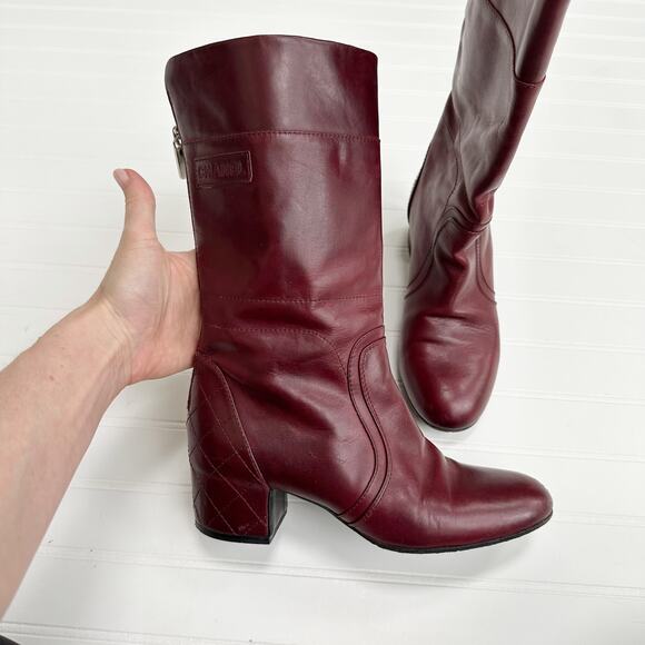 Chanel CC Burgundy Leather CC Quilted Diamond Stitched Block Heel Boots Calf 38 - Picture 3 of 13